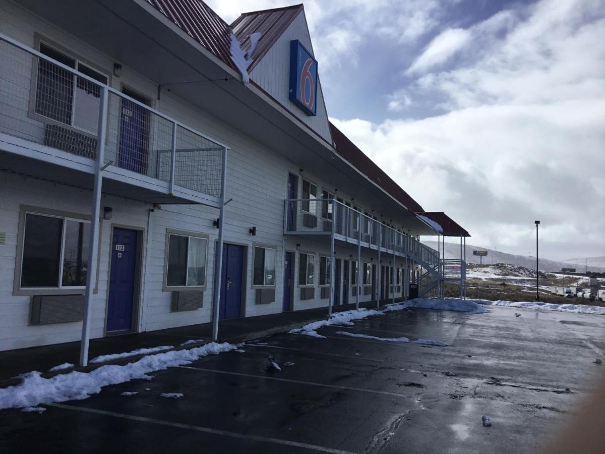 Motel 6-Baker City, Or ภายนอก รูปภาพ